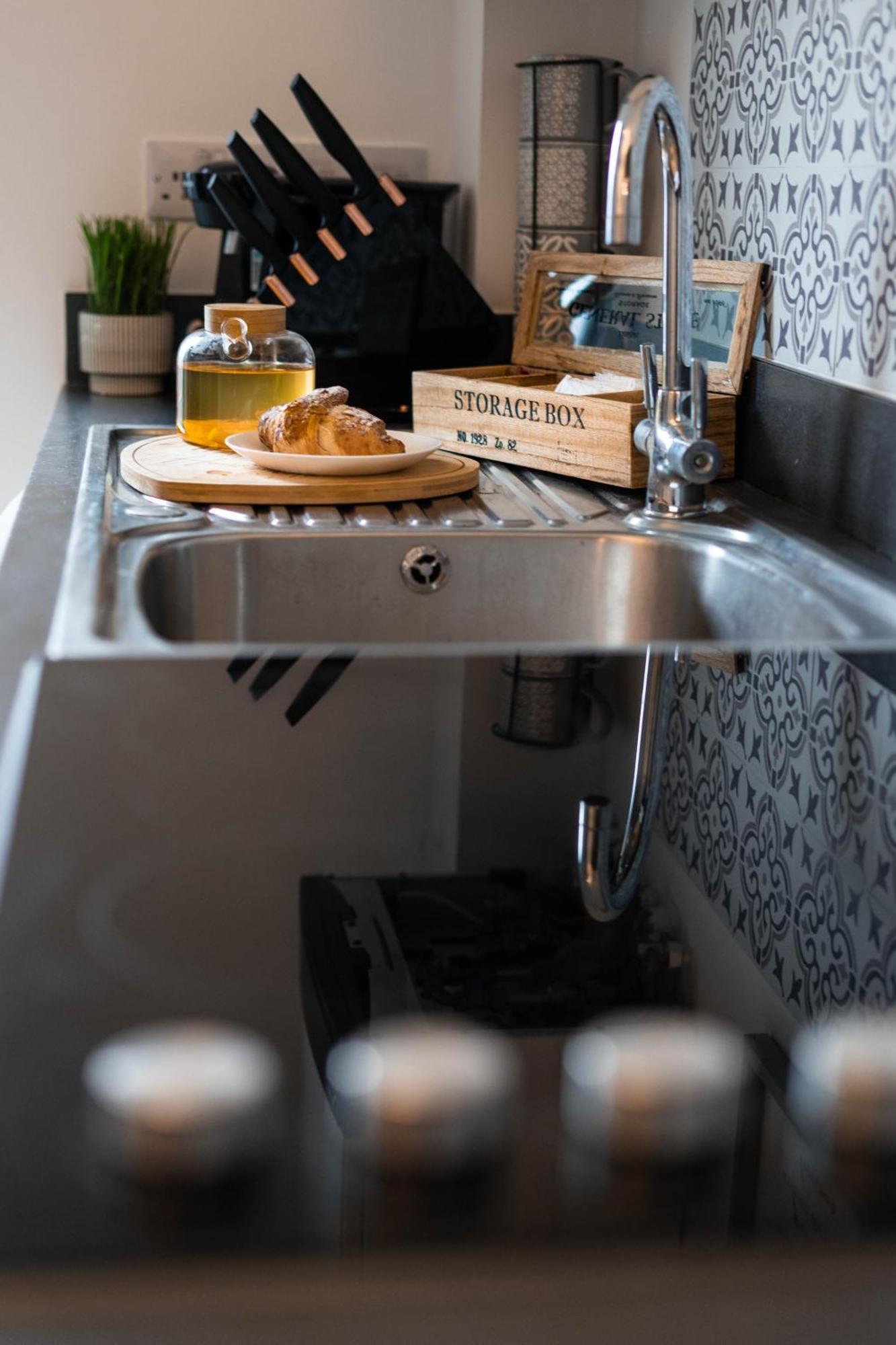 스완지 1 Bed House , Free Wifi,Free Parking,Leasure,Business 아파트 외부 사진